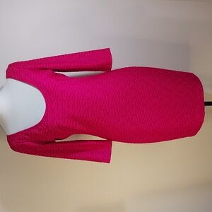 Guess Scoop Neck 3/4 Sleeve Pink Fuschia Textured Bodycon Midi Dress Size 6